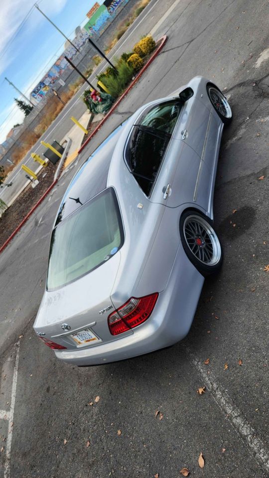 2007 Toyota Crown Royal Saloon
