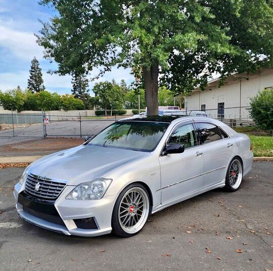 2007 Toyota Crown Royal Saloon