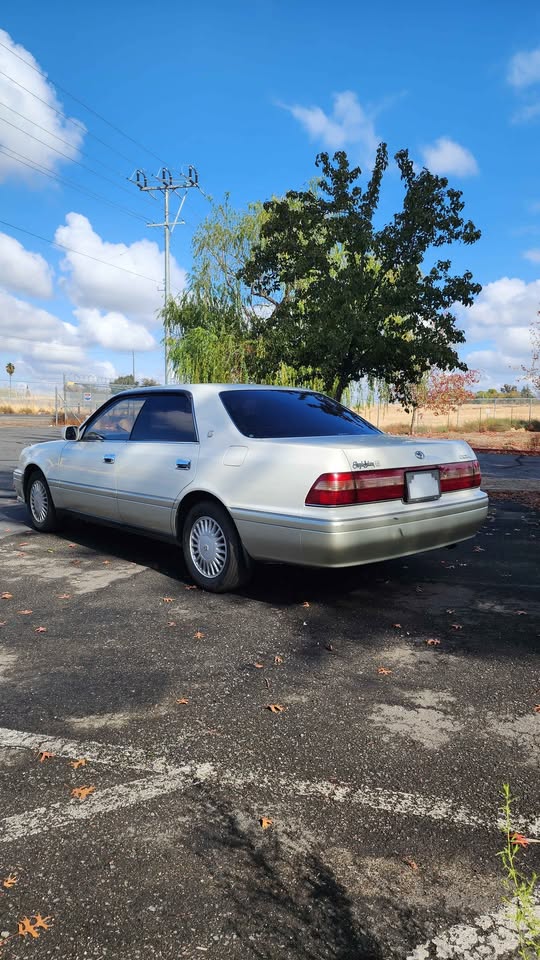 1997 Toyota Crown