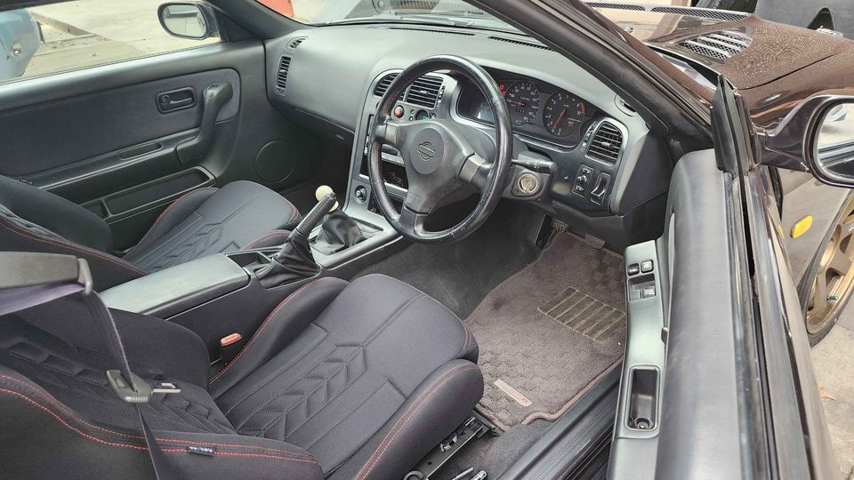 1995 Nissan R33 GTR V Spec – Iconic JDM Performance Machine