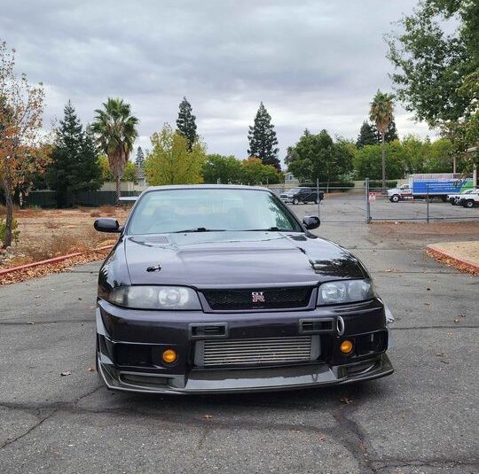 1995 Nissan R33 GTR V Spec – Iconic JDM Performance Machine