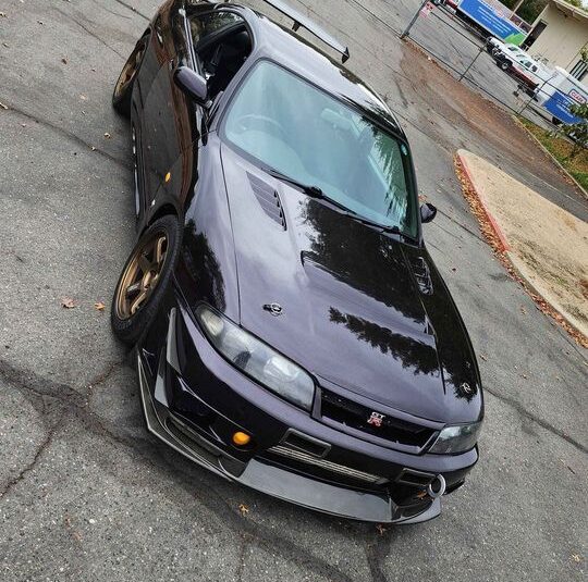 1995 Nissan R33 GTR V Spec – Iconic JDM Performance Machine