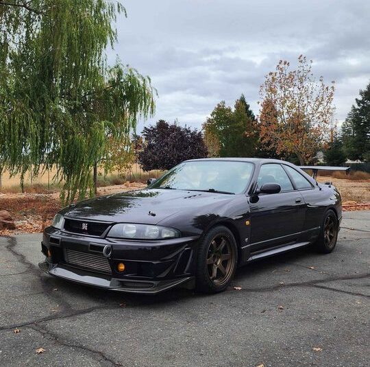 1995 Nissan R33 GTR V Spec – Iconic JDM Performance Machine